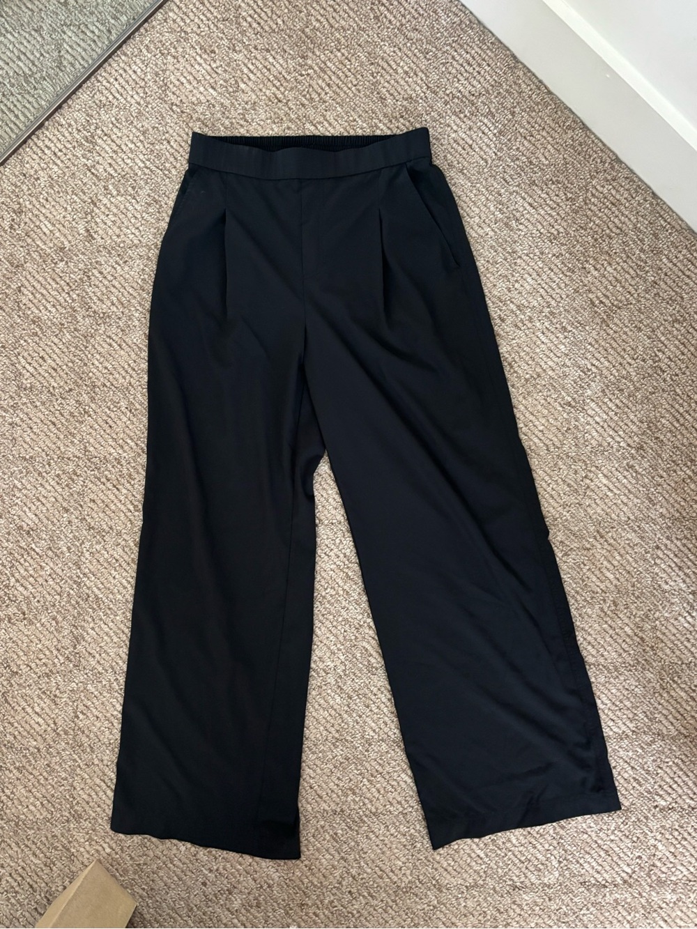 Lou & Grey Black Wide-Leg Pull-On Pants